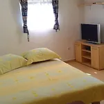 Πανσιόν Mala Mare Grebaštica