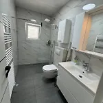 Πανσιόν Mala Mare 3*