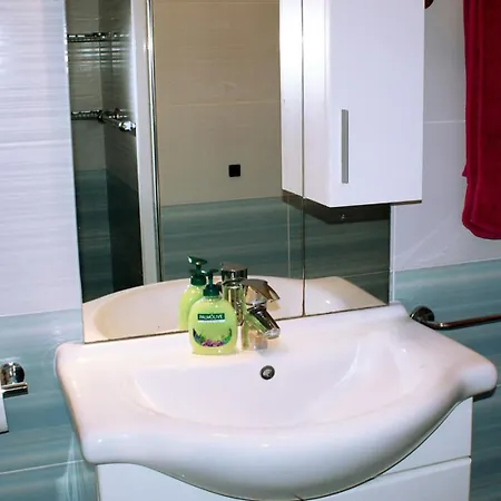 Mala Mare Guest house Grebastica