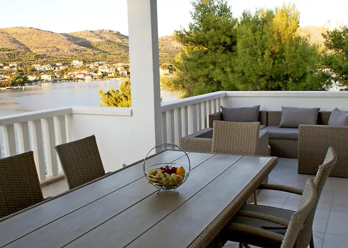 Mala Mare 招待所 3*